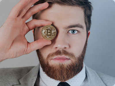 Julian Wolf – Chief Analyst bei Zahlvora